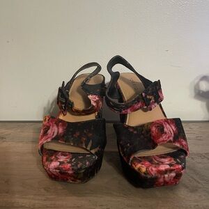 Wedge Heels - 8W - Torrid